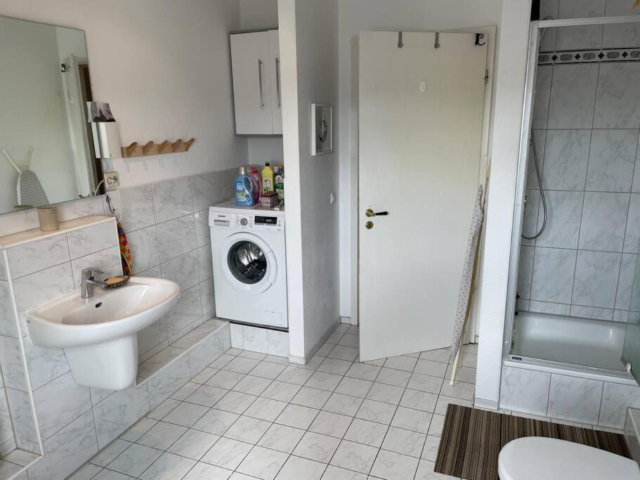 105Qm-3-Raum, Zentral, Ruhig, Gemuetlich Apartment Leipzig Exterior photo